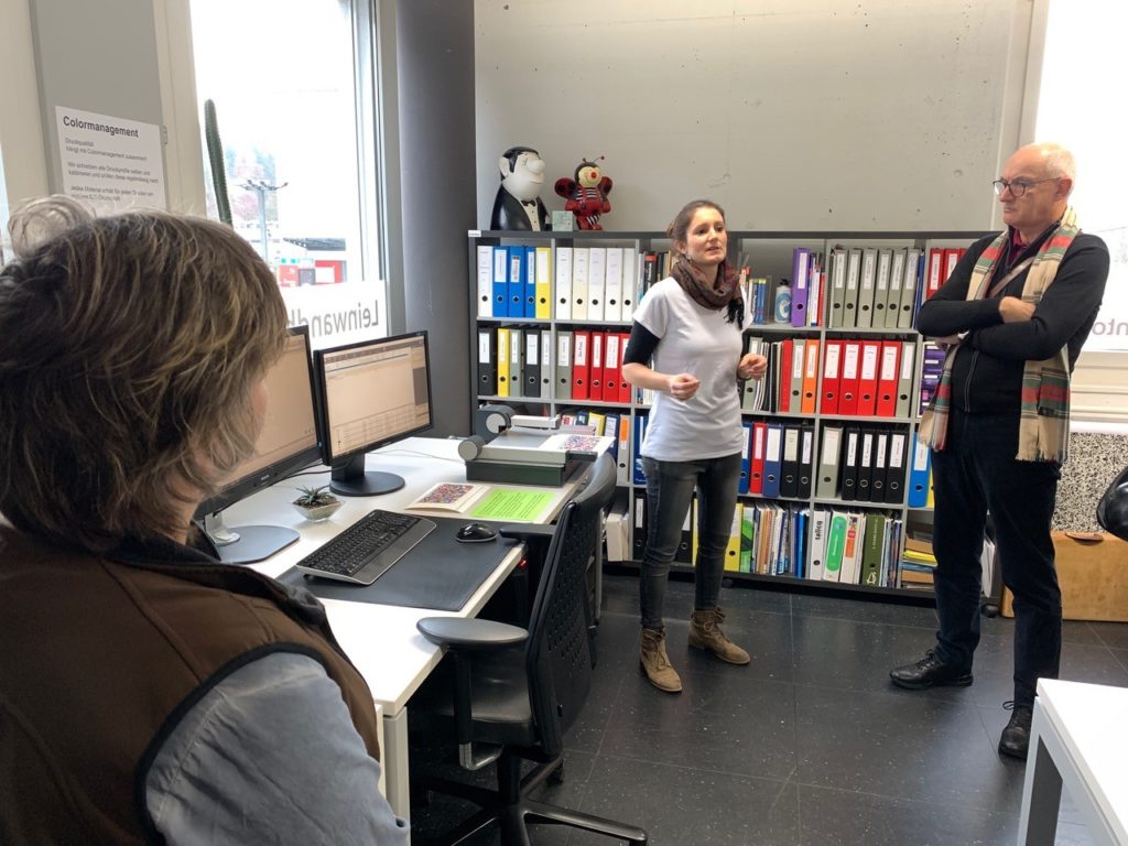 Wir haben erklärt und demonstriert wie wir unsere Druckprofile mit dem Spectrophotometer selber schreiben